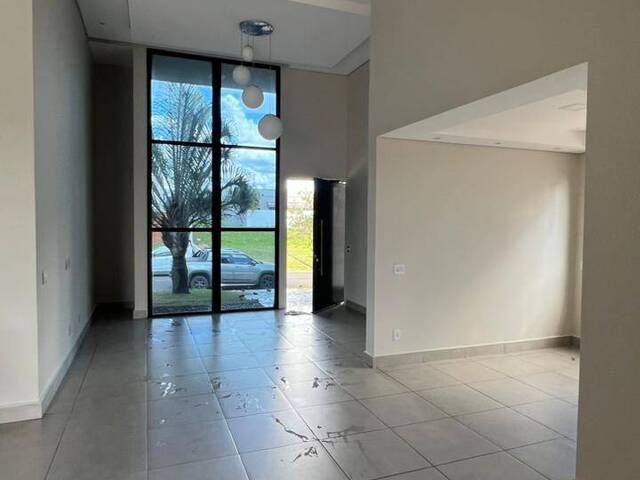 #56 - Casa em condomínio para Locação em Votorantim - SP